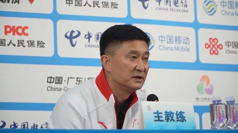 广东92-73晋级，杜锋在全运会把接力棒递给郭艾伦的一代，连NBA和英超都能听见风声