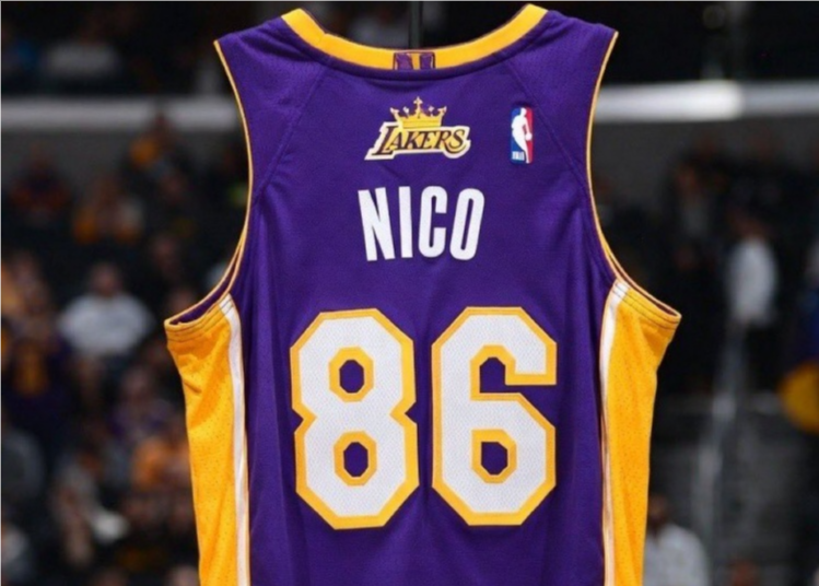 独行侠或解雇总经理1人，NBA阵营被炸开锅，湖人球迷笑不出来