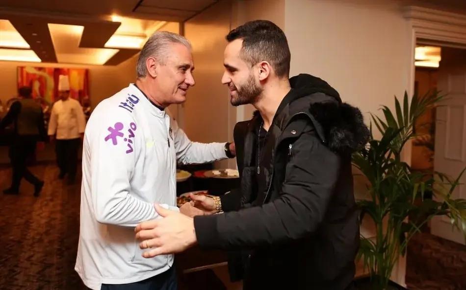 238场与36场的数据：奥古斯托的科林蒂安记忆，比英超故事还硬