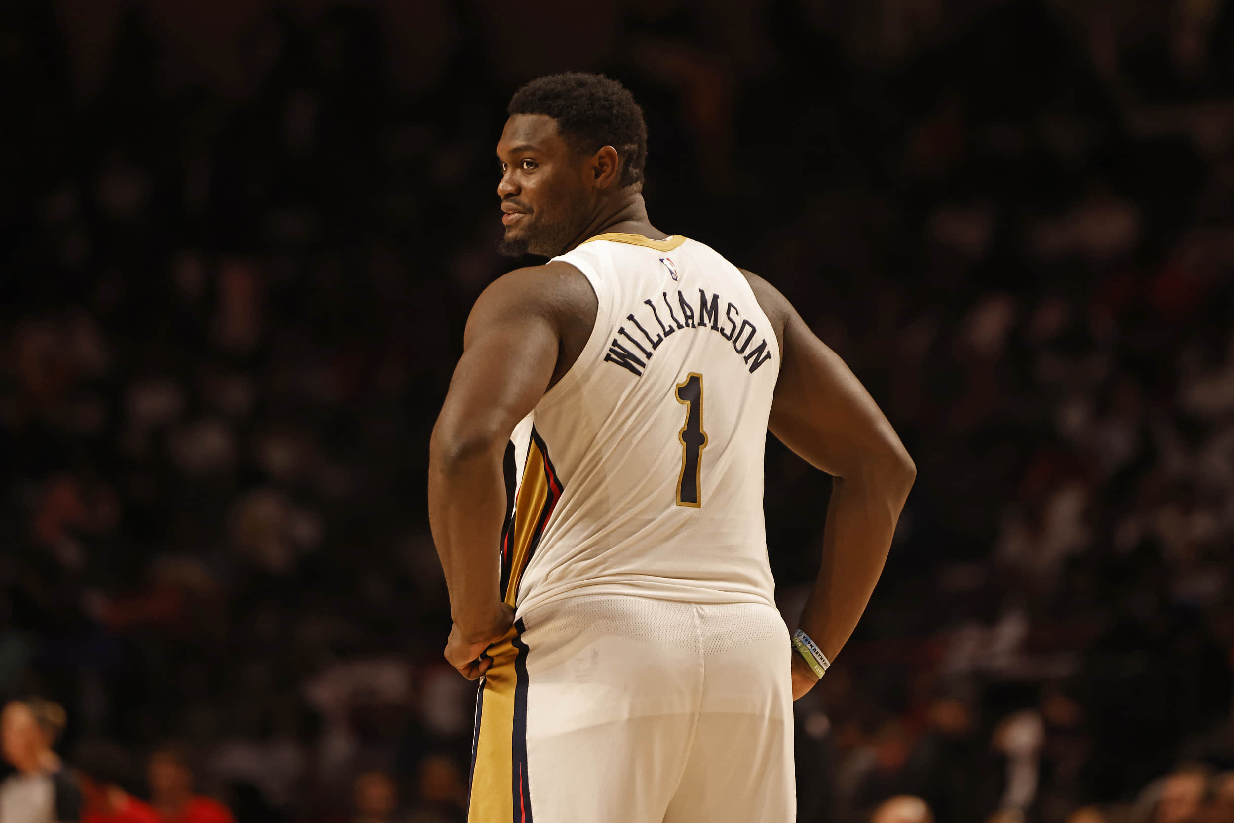 开拓者客战鹈鹕：5人缺阵、锡安22.8分还在，NBA伤病名单像抽签一样离谱