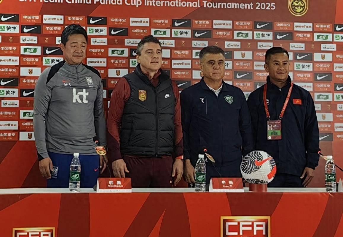 U22熊猫杯19:35开战，国足伤兵连环，王钰栋缺阵比英超崩盘还狠