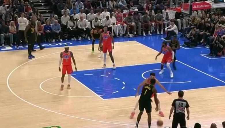 半场44比63，勇士被雷霆碾压，NBA谁来负责？