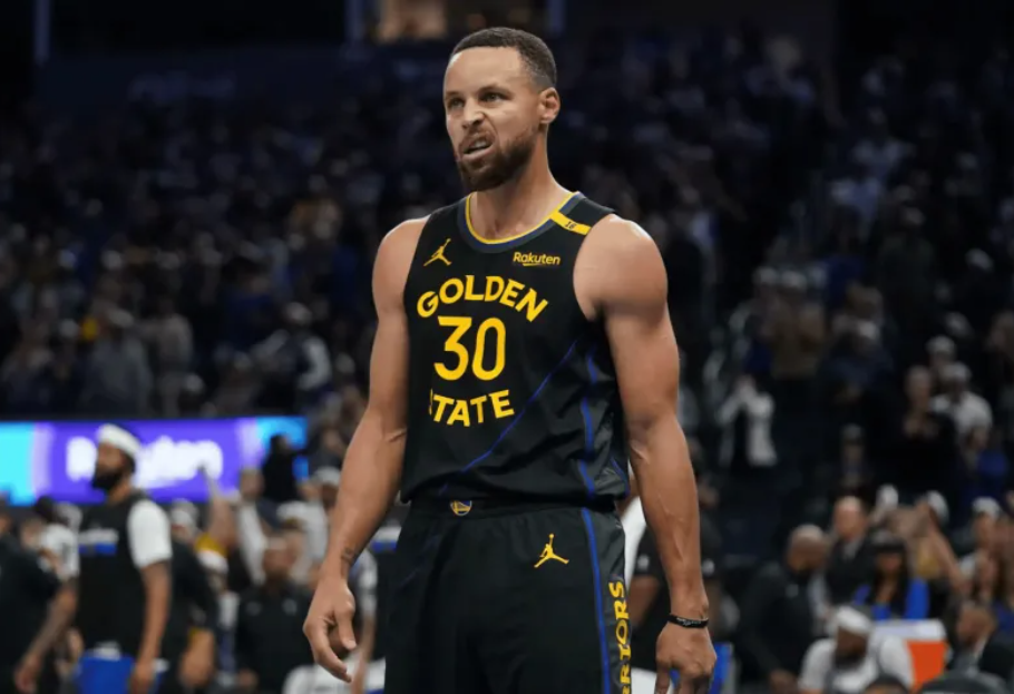 勇士客场输雷霆36分，库里复出也救不了勇士队的NBA乱局（11/12）