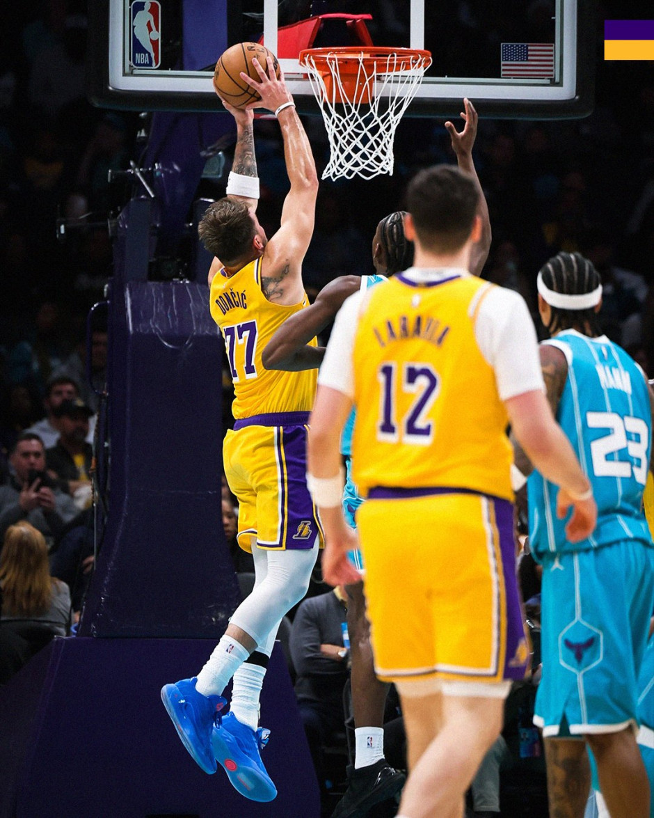 雷霆11胜1负坐镇首位，湖人8胜3负客战北京时间11月13日，NBA有多好看？