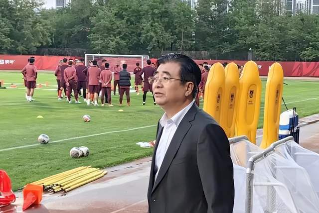 中超外援政策开闸？亚冠3队跌落榜底，日韩K联赛狂开绿灯