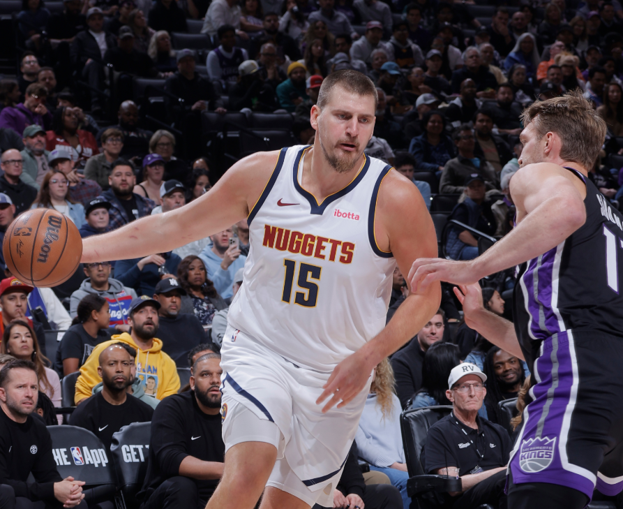 NBA：掘金122-108国王，约基奇35+15，5连胜还嫌少？