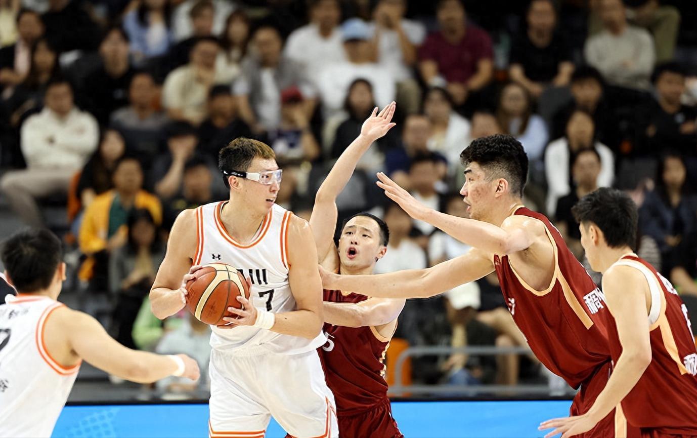 600万悬念：四川男篮半决赛失利，争CBA季军对阵辽宁谁背锅？