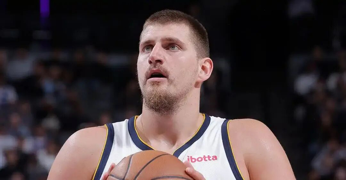 步行者崩成筛子被爵士狂轰152分，NBA西部大战竟成烂摊子