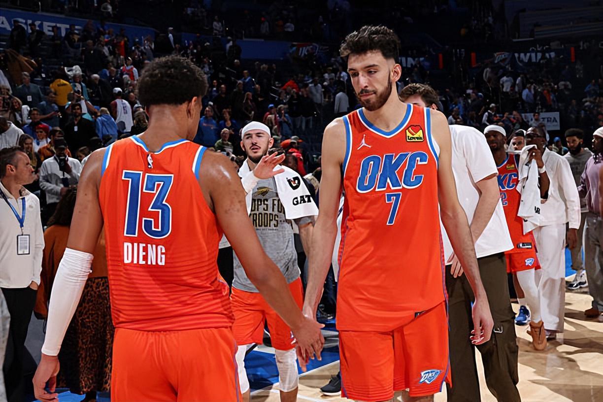 126-102大胜，雷霆队11胜1负领跑，吉昂乐透秀还能撑nba吗？