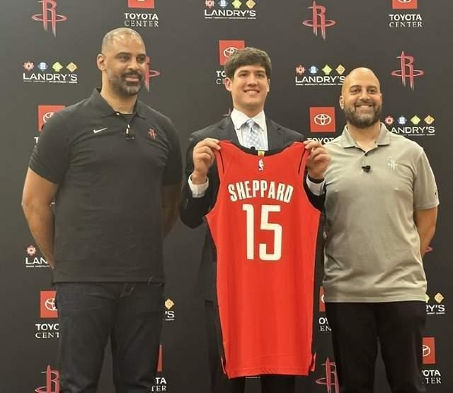 杜兰特31分带火箭险胜雄鹿？NBA这盘棋输给了字母哥还是运气