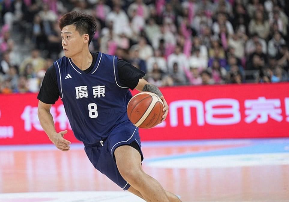 广东男篮101-65大胜浙江36分，全运会豪夺金牌比NBA王朝还狠