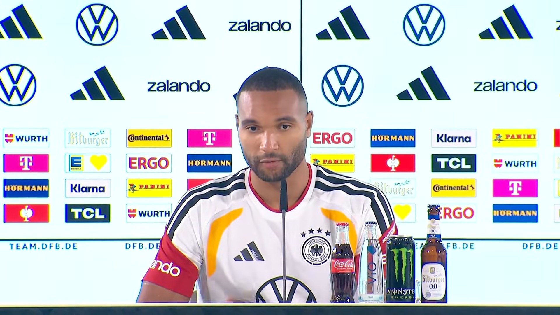 17岁首秀到拜仁大舞台：约纳坦-塔谈德甲节奏与英超心态的差别（含国家队训练）