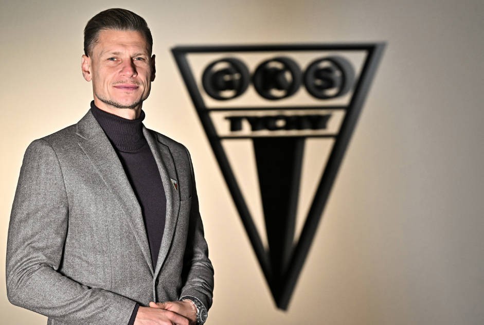 皮什切克签约至2027：蒂黑在波兰第二级别联赛下注，英超球迷会心疼吗？