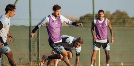 近20000人涌入埃尔切看阿根廷训练，西甲球场比英超更像演唱会