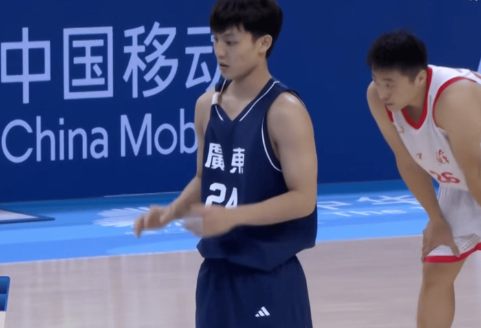 广东12年再夺全运会金牌，101分大胜后CBA老将们还能再笑多久？