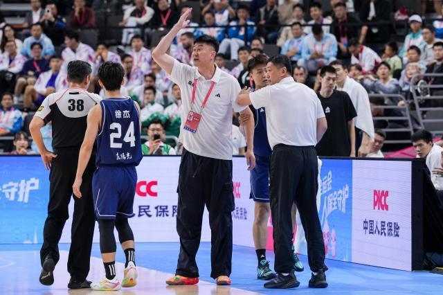 杜锋率广东男篮12年磨一剑！全运会这金牌值几个亿？