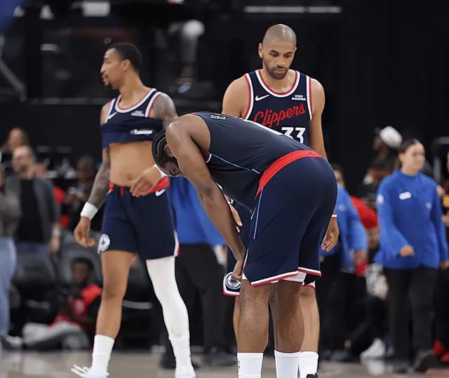 快船3胜7负西部第13，哈登拼命扛线，比尔成拖油瓶雷霆幸灾乐祸