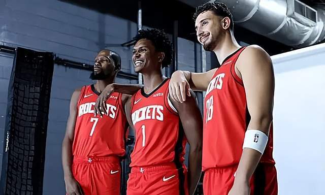 火箭135-112痛宰奇才，10场7胜3负，NBA重建节奏比起跑线还稳