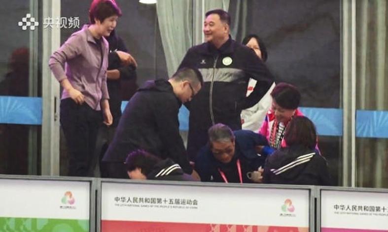 全运会U20铜牌点球5-4，徐根宝看英超欧冠也扛不住舆论