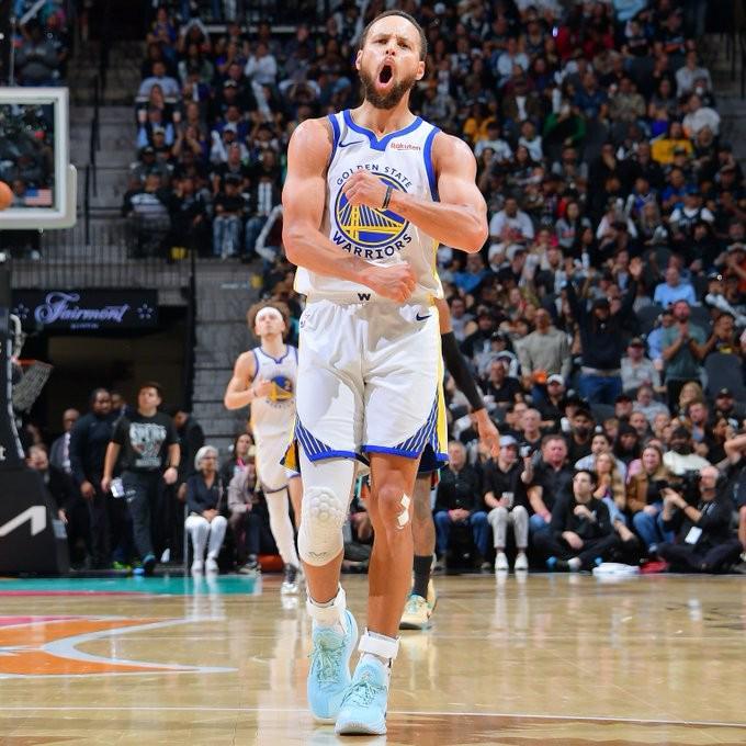 勇士125-120胜马刺，库里46分 NBA这夜又发光