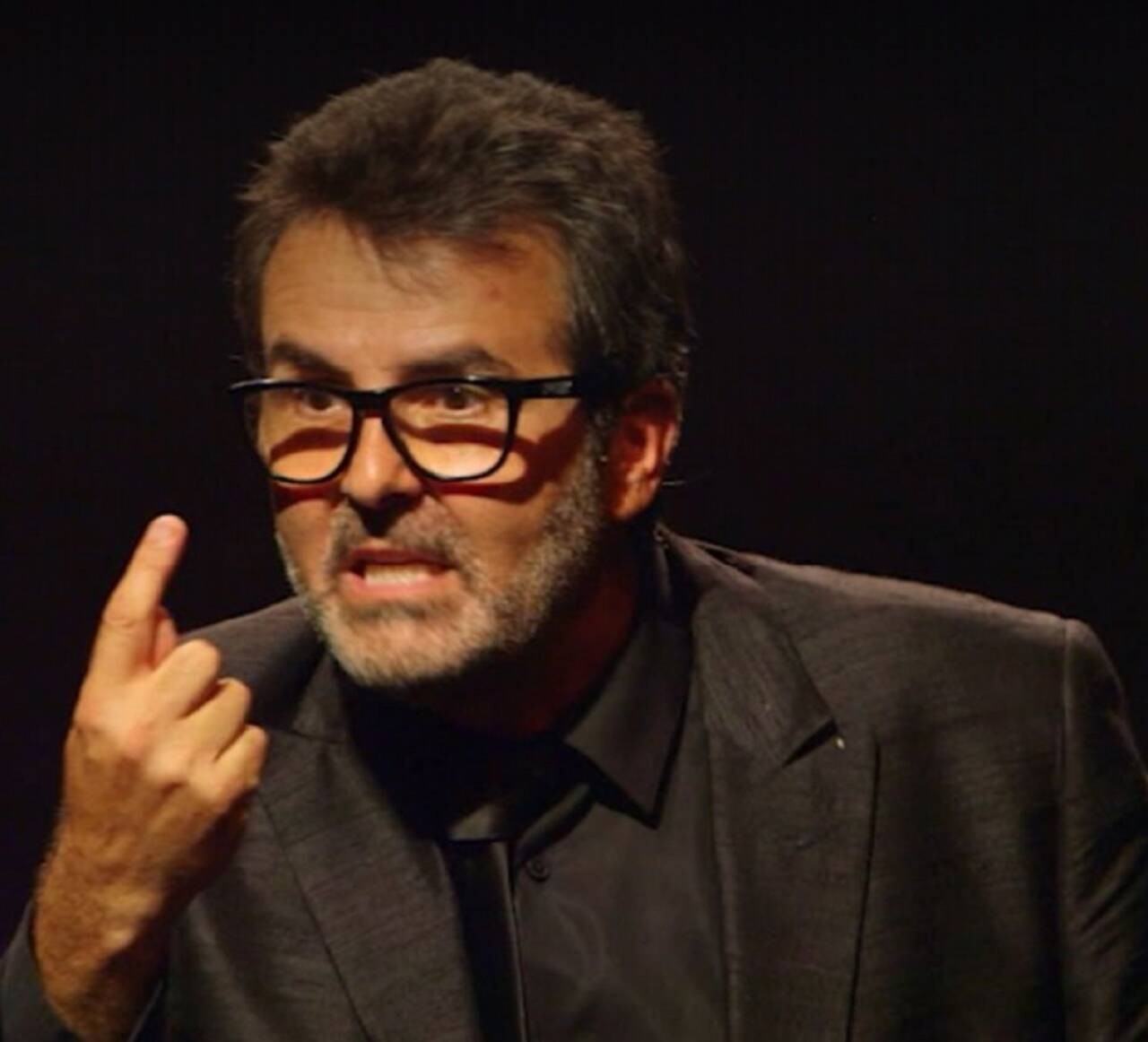 3亿欧元的笑话：哈维尔怎么把皇马和西甲写成相声？