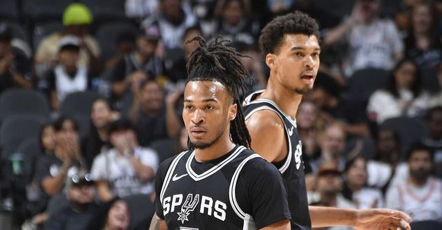 勇士125-120逆转马刺，11月13日NBA16分领先被翻盘