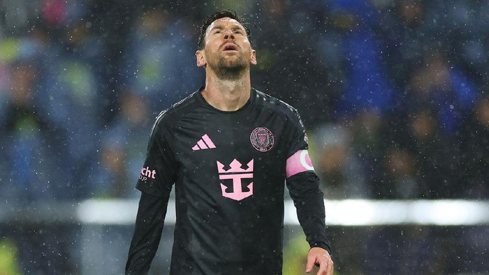 拉波尔塔一句“不现实”，让梅西1月回巴萨的梦凉了，迈阿密季后赛压轴来袭