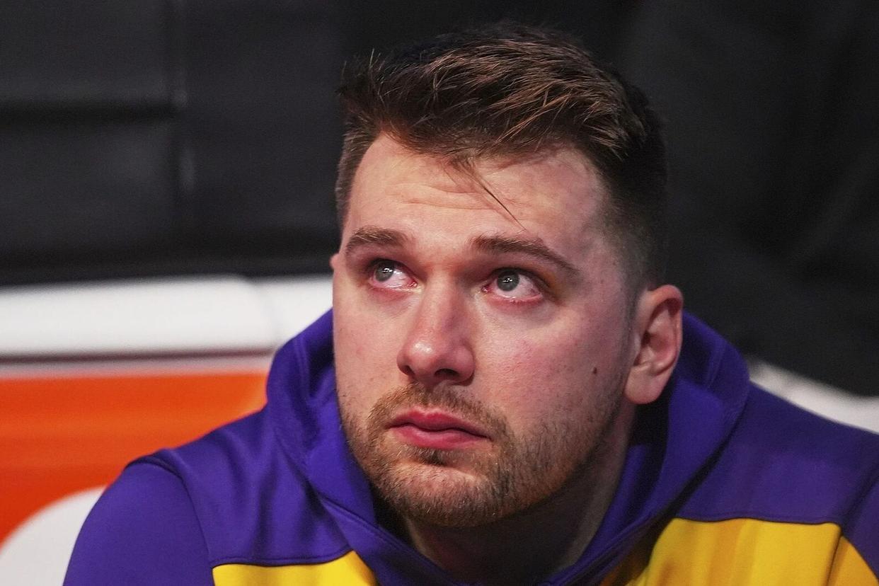 2场判若两队：雷霆碾压让人慌，勇士靠库里翻盘还能自嗨多久？— NBA