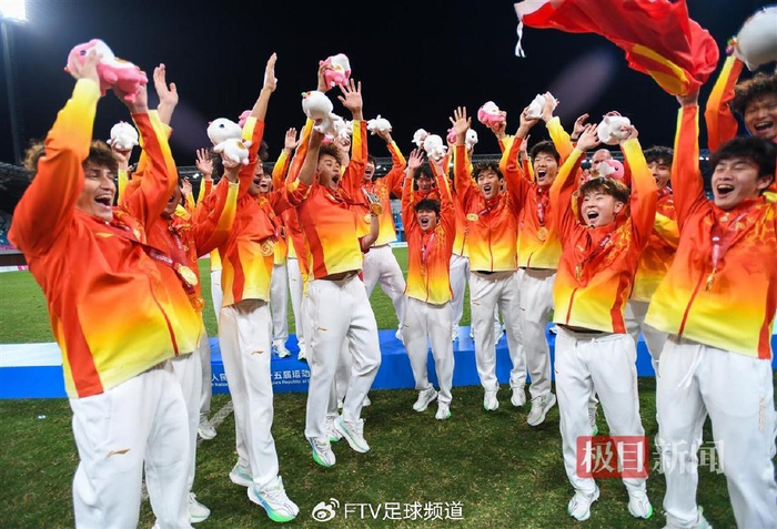 11月12日5-3点球胜，湖北全运会男足金牌比英超脸面还硬