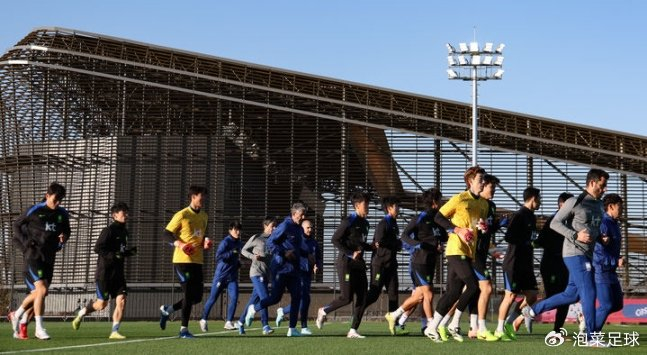 11月14日韩国盼三分，洪明甫点名玻利维亚，英超球员别偷懒