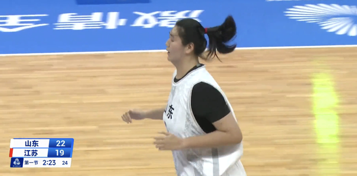 U18女篮决赛96:73，张子宇31+10，山东队像NBA级别碾压江苏