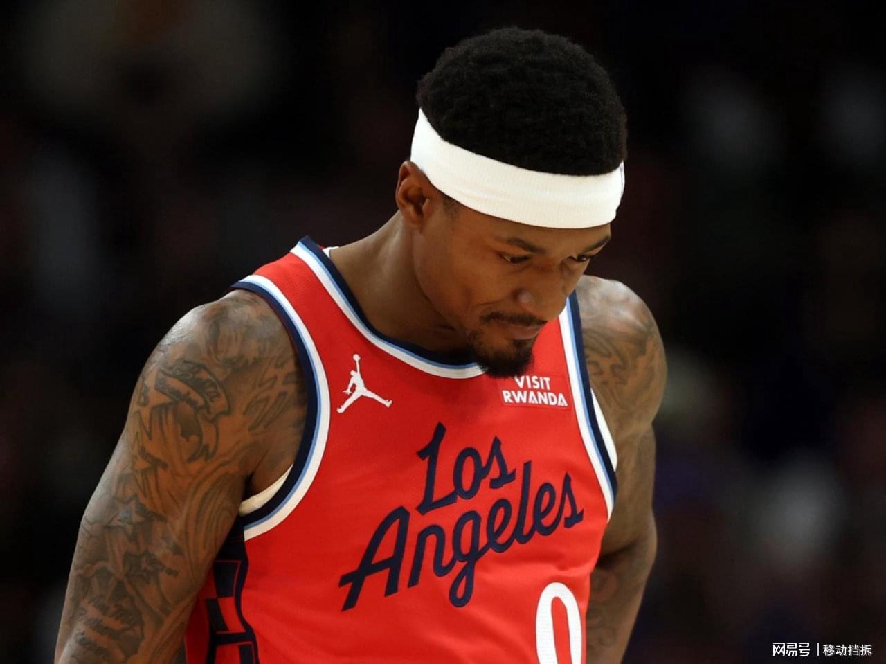 快船连败不停，布克和杜兰特拉扯下，比尔赛季报销算不算亏？