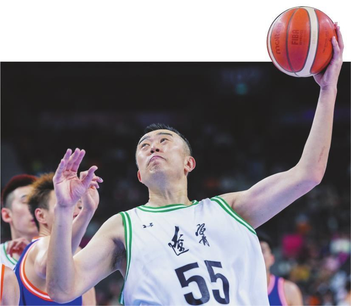 辽宁韩德君全运会归队亮剑，却被现实狠甩20分，真是戏多还是心酸？