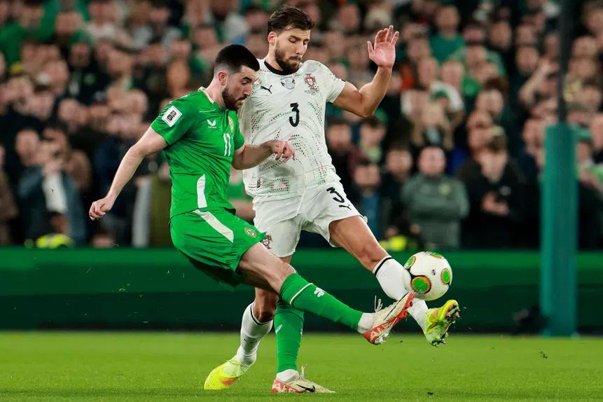 葡萄牙0比2不敌爱尔兰，鲁本-迪亚斯怒指突破难题，英超后卫也会犯糊涂