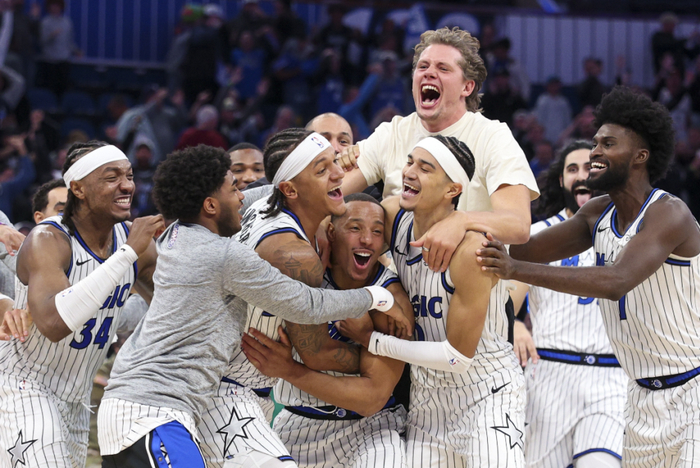 115-112险胜！贝恩1.9秒绝杀，魔术NBA主场炸锅