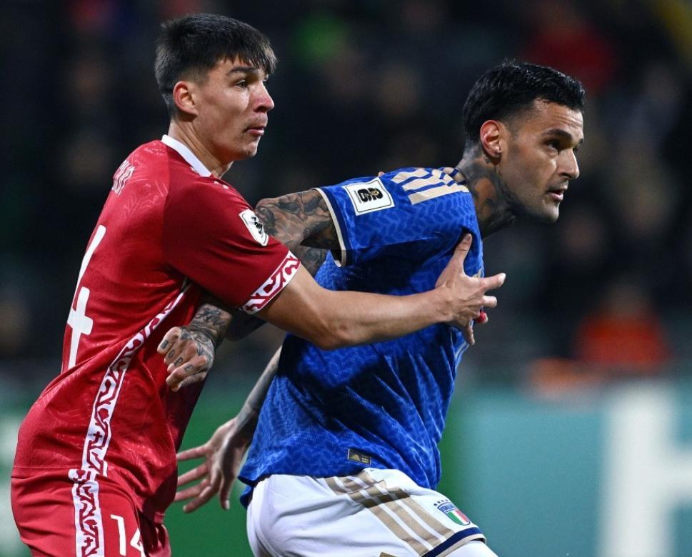 意大利2-0胜摩尔多瓦仍落后3分，英超球评和NBA解说都看傻了