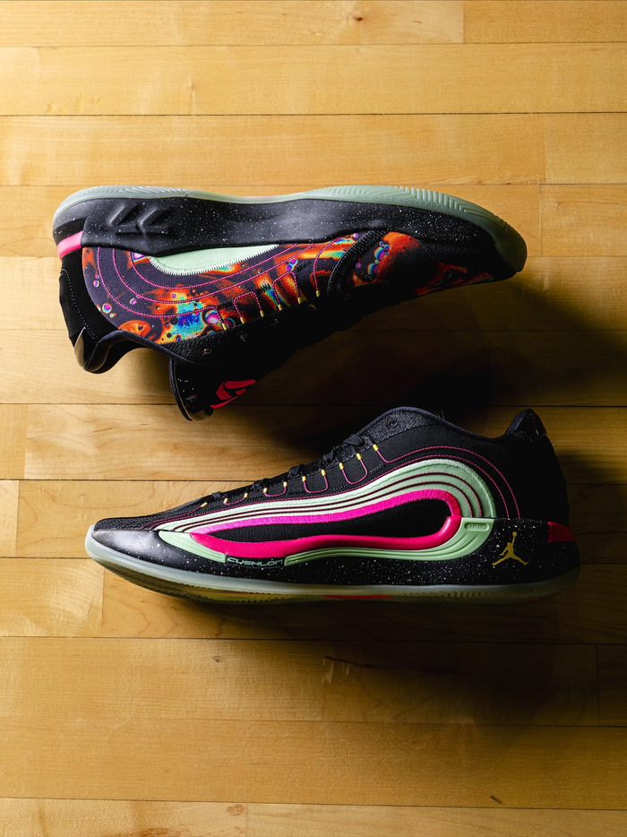 Jordan Luka 4 Tie Dye曝光：UCLA男篮上脚预热，NCAA到NBA都能翻车或翻红？