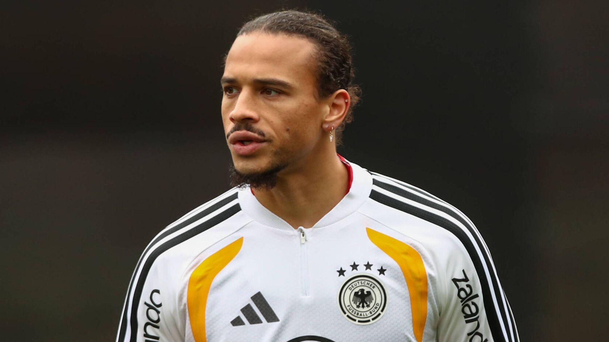 纳格尔斯曼说萨内机会有限：6-7名同类型能顶替？德甲比英超更挑人