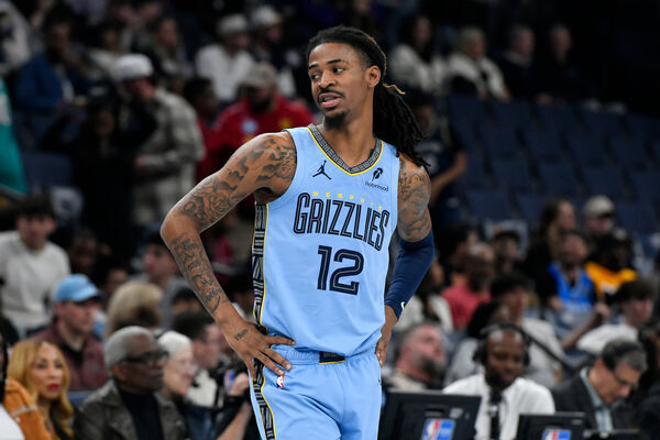 灰熊4胜9败躺西部第11，莫兰特低迷加冷战，杰克逊还能撑多久？