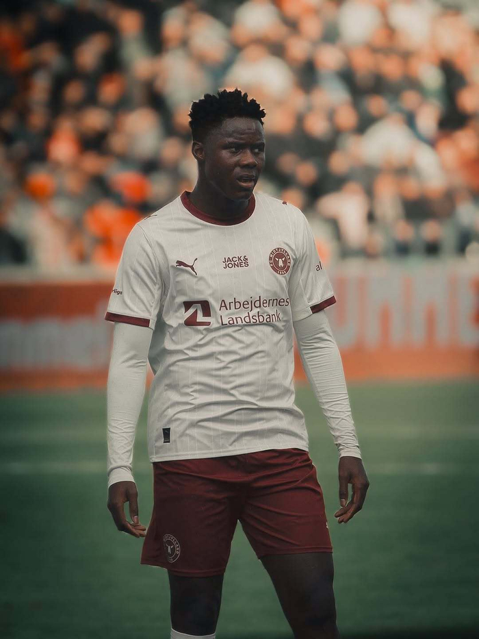 21岁丹麦新星引发意甲争夺，AC米兰与罗马都在盯人