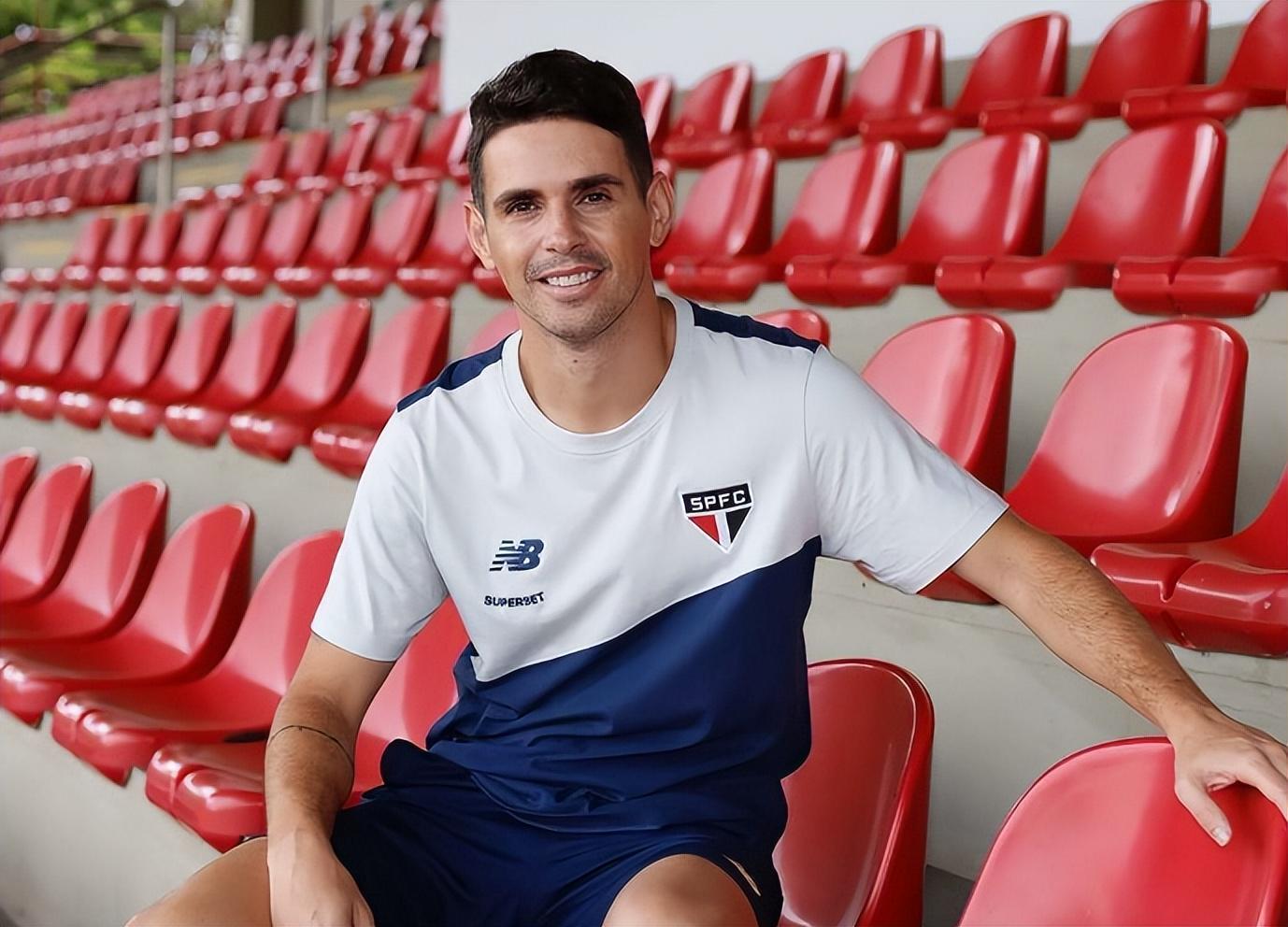 6400万雷亚尔成圣保罗烫手山芋，巴西中超传奇奥斯卡退役风波