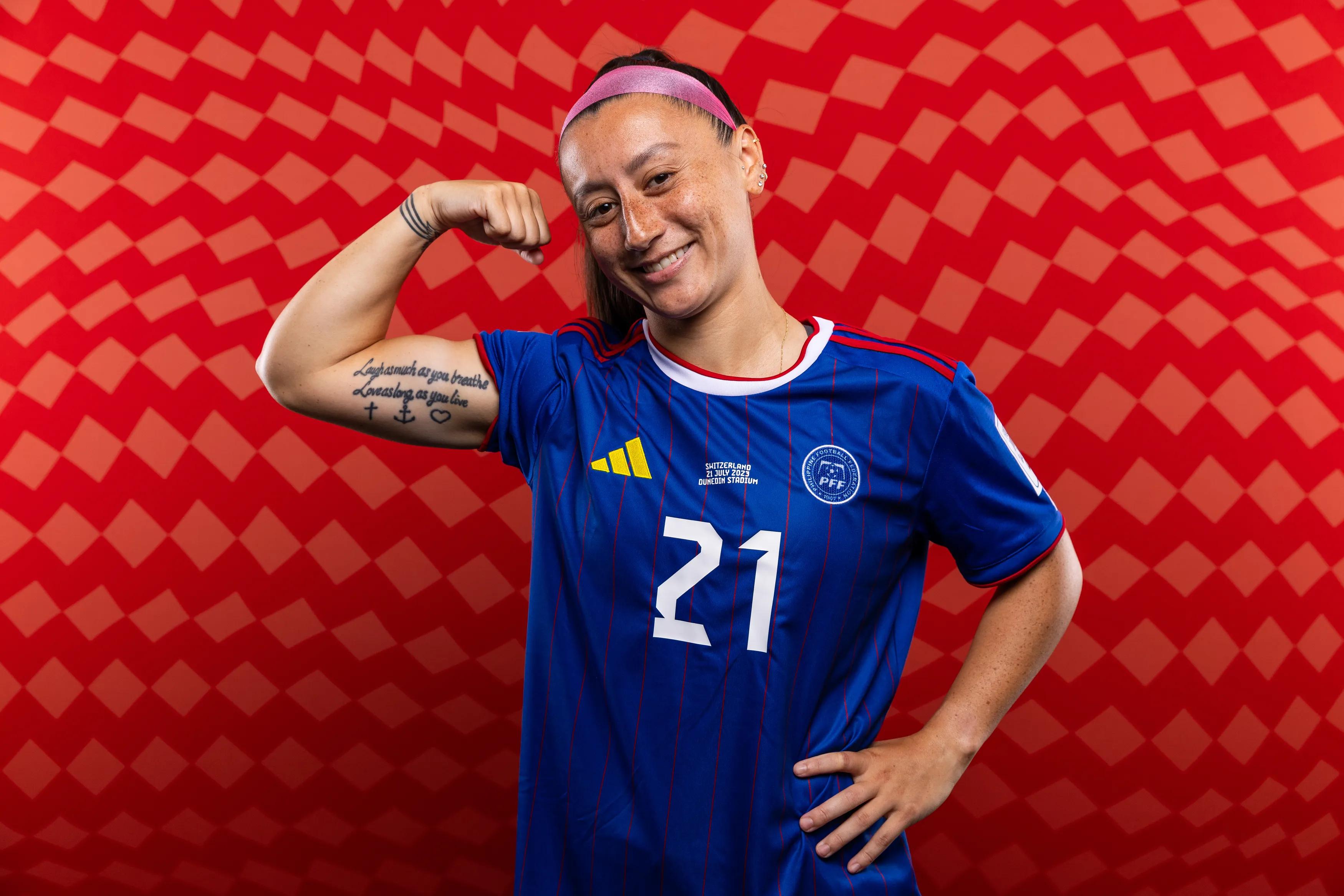 世界杯224人名单，42岁老将对决15岁初生牛犊，女足五人组全靠意甲二次掏钱