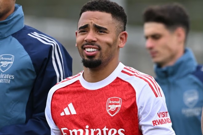 28岁的热苏斯伤愈复出还不急着回帕尔梅拉斯，阿森纳的英超老炮到底想干嘛