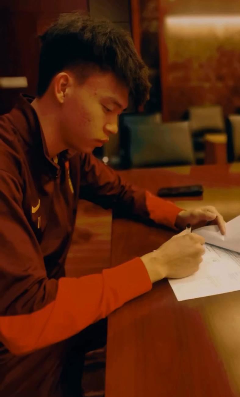 11场出勤率抢眼，王钰栋要去欧洲？中超到德甲还是瑞士哪家靠谱