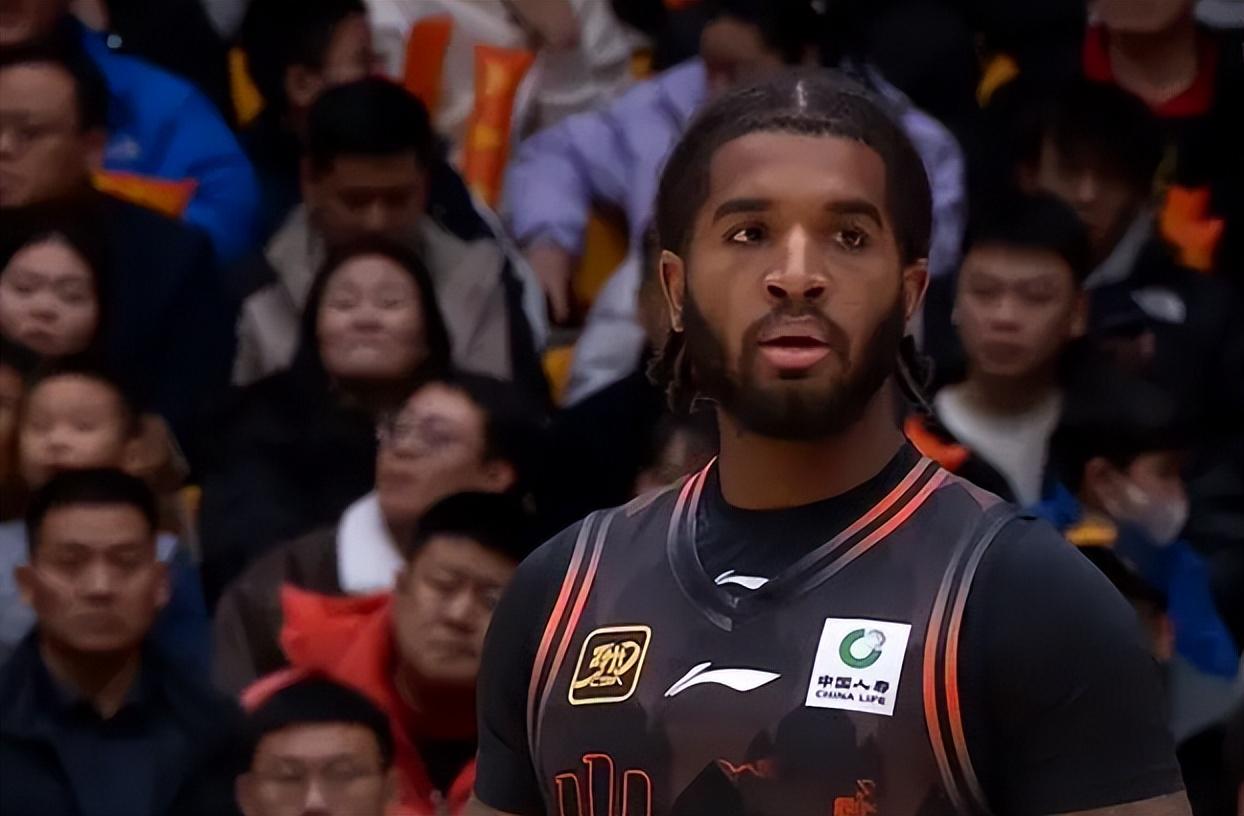 山东U22全运四连胜场均净胜38分，巩晓彬带队青春风暴震撼篮坛