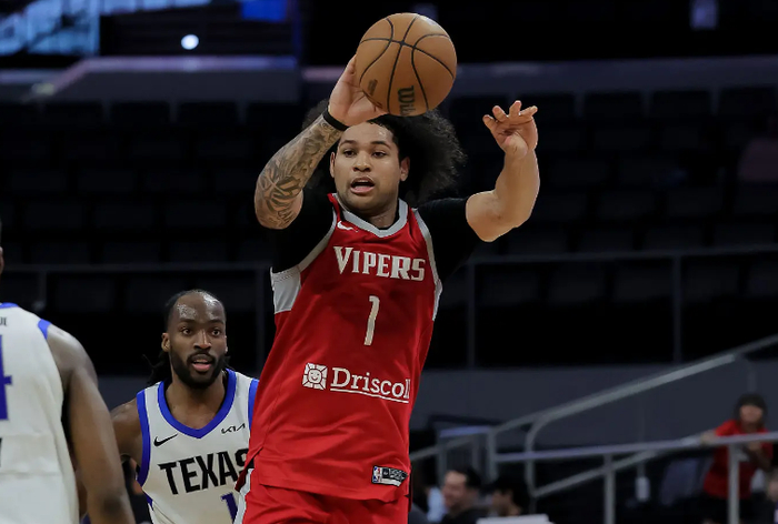 119-110，NBA发展联盟：尼克斯两场71分也救不了毒蛇连败