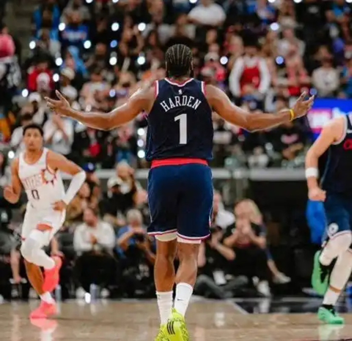 2021幻想版：太阳用詹姆斯·哈登换回谁，NBA能冲到第几名？