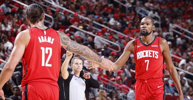 11月15日一句话惹争议：凯文-杜兰特在NBA夸亚当斯，火箭队粉还得笑着哭