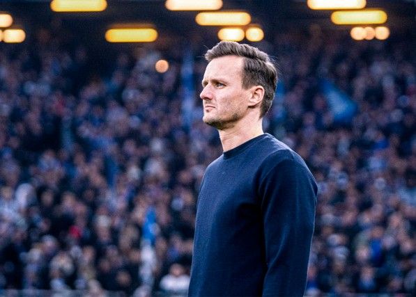 汉堡与体育总监科斯塔续约至2026年后，德甲复出幕后功臣是他？