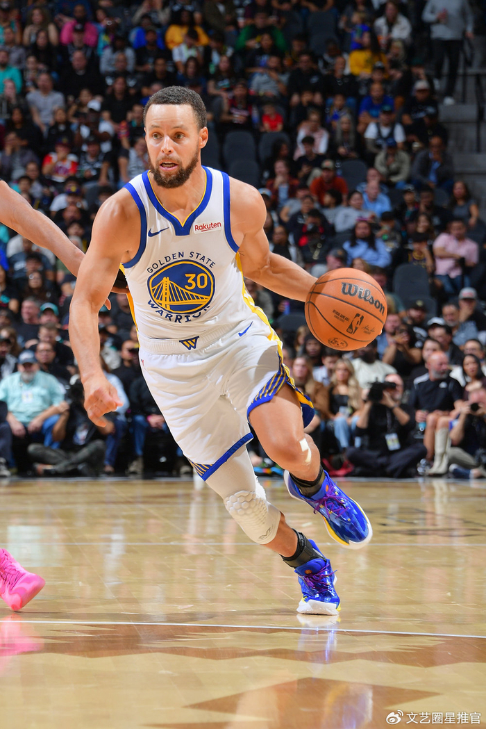 勇士125-120逆转马刺，NBA客场6连败被斯蒂芬·库里46分终结